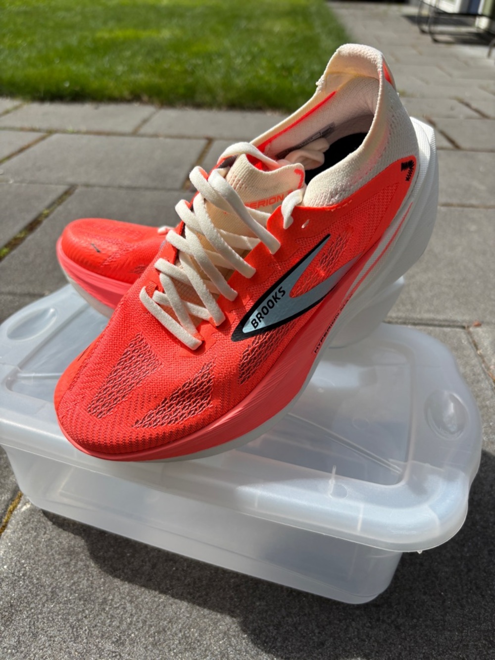 Brooks Hyperion Max 3 - Picture 12 of 13